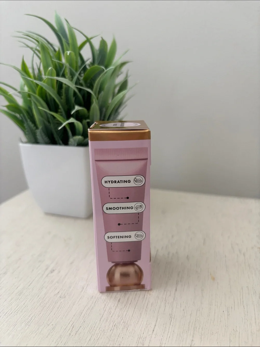 TRULY Glazed Donut Hydrating Lip Gloss Hyaluronic Shea Butter NIB